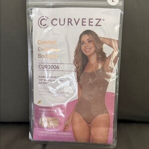 CurvEEZ Women's Tan Bodysuit Shapewear